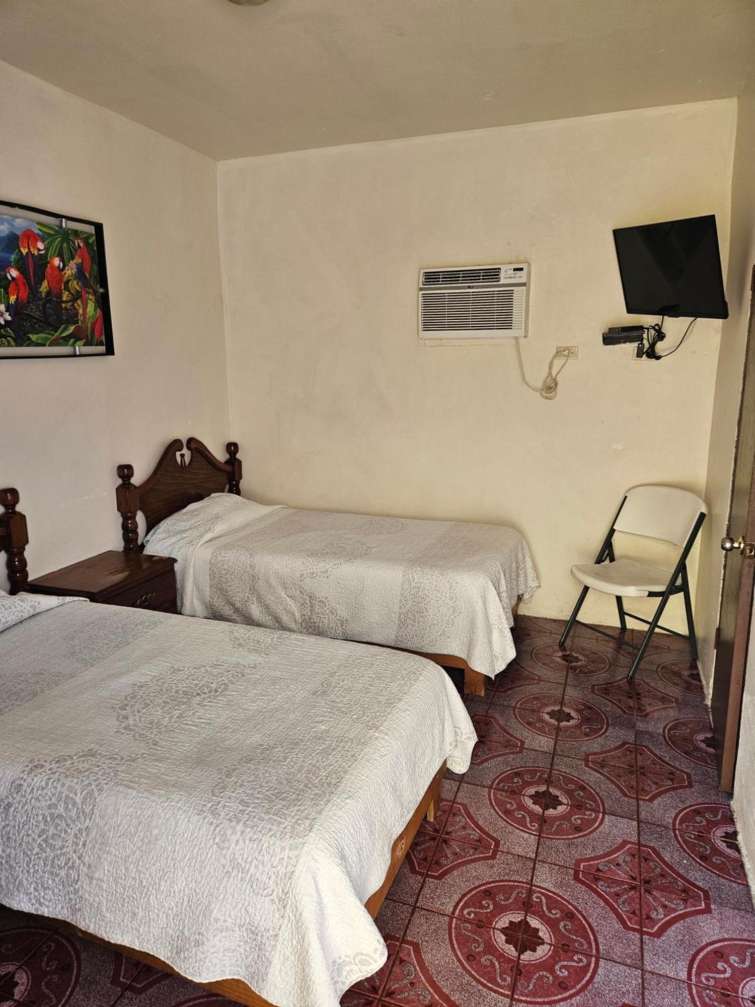 Hotel Chalet Matamoros  Luaran gambar